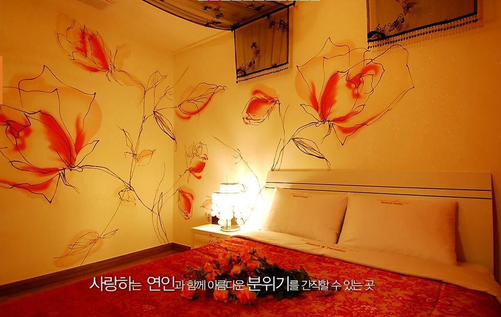Moonlight Blue Pension Капьон Екстер'єр фото