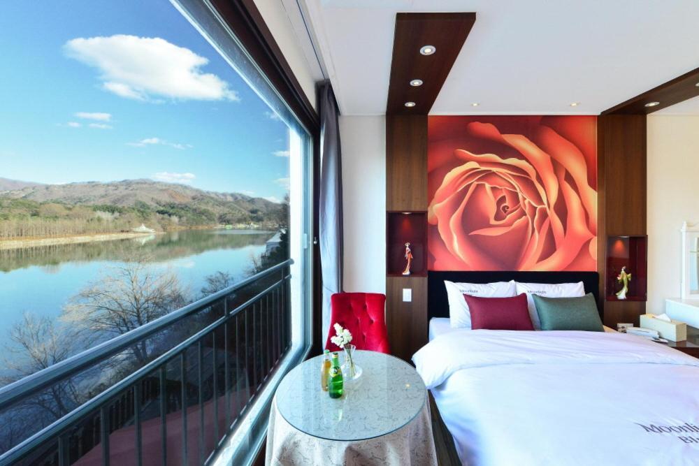 Moonlight Blue Pension Капьон Екстер'єр фото